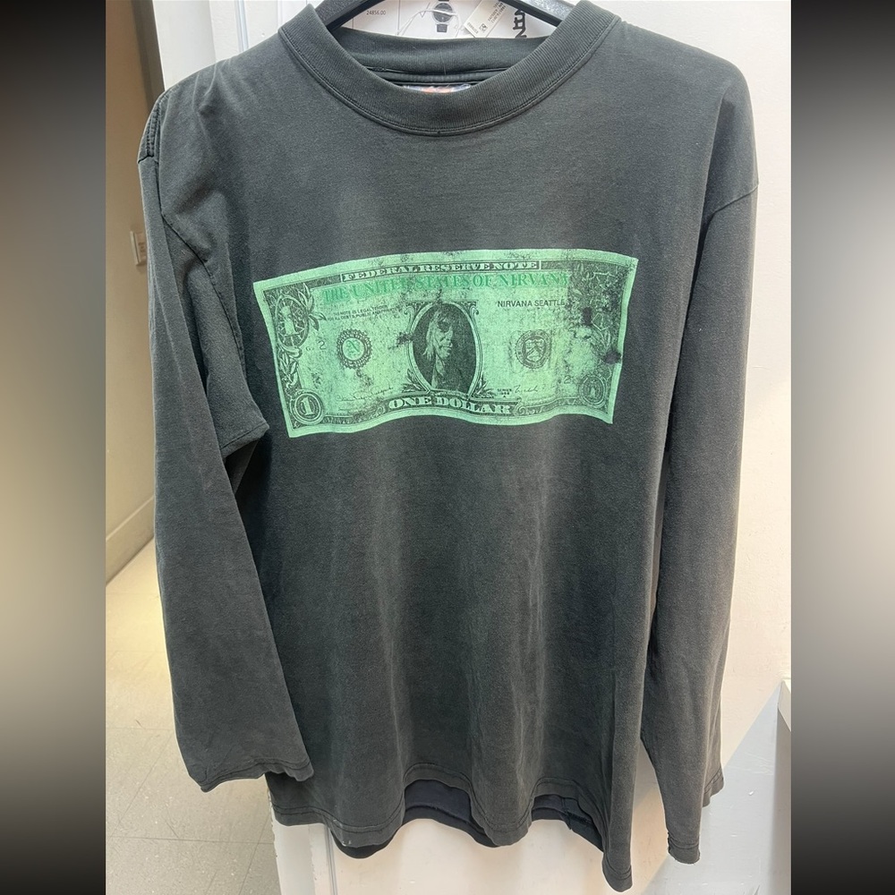 Vintage 90s EURO LOT BOOTLEG NIRVANA ONE DOLLAR/SEATTLE NEVERMIND LONGSLEEVE